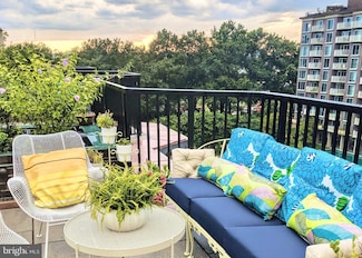 520 N St SW Unit S514, Washington, DC 20024
