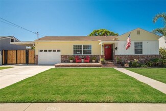 4532 Howard Ave, Los Alamitos, CA 90720