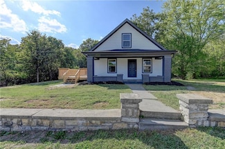 108 N Mccart St, Richmond, MO 64085