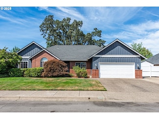 1644 Cambridge Oaks Dr, Eugene, OR 97401