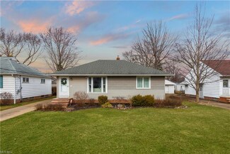 16006 Woodbury Ave, Cleveland, OH 44135