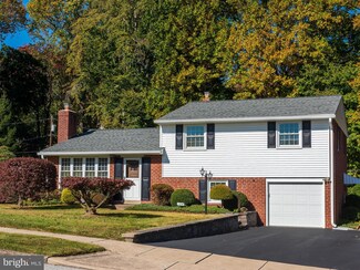 104 Beechtree Dr, Broomall, PA 19008