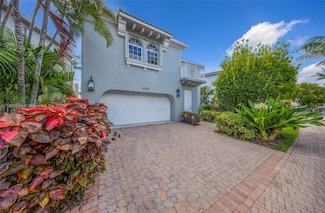 21025 NE 31st Ave, Miami, FL 33180