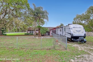 6085 Lord St, Mims, FL 32754