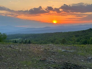 1425 Gonyeau Rd, Plainfield, VT 05667