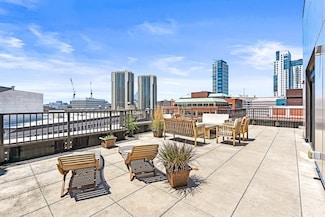 121 Portland St Unit PH3, Boston, MA 02114