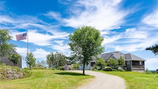 197 N Shore Rd, North Haven, ME 04853