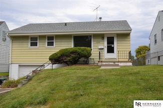 4220 Harrison St, Omaha, NE 68147