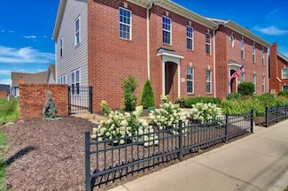 915 Lake St, Crown Point, IN 46307