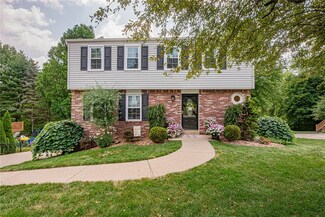 16 Valley Vue Dr, Irwin, PA 15642