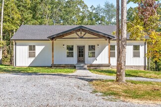 368 Rocky Top Ln, Erin, TN 37061
