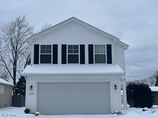 6450 Smith Rd, Brook Park, OH 44142