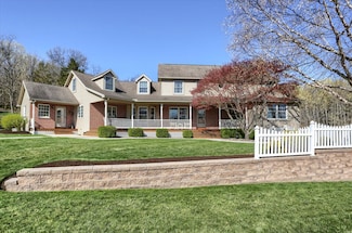 911 Robinson Rd, Blain, PA 17006
