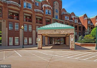 22 Courthouse Square Unit 510, Rockville, MD 20850