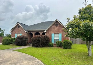 5006 Maplewood Dr, Sulphur, LA 70663