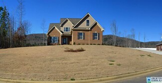 275 Justice Dr, Anniston, AL 36207