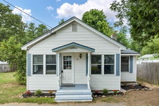 13 Robin St, Franklin, NH 03235