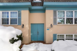 3490 S Akron St Unit 4, Denver, CO 80231