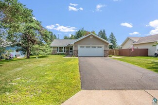 2363 Apple Ridge Dr, Duluth, MN 55811