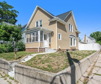 1500 North Ave NE, Grand Rapids, MI 49505