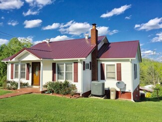 219 Loop Cir, Haysi, VA 24256