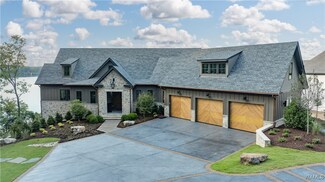14870 Edgewater Dr, Northport, AL 35475