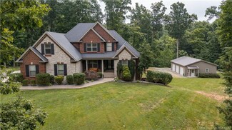 1744 Breckenridge Rd NE, Corydon, IN 47112