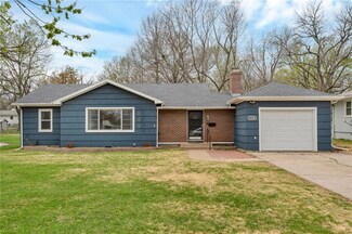 1334 S Poplar St, Ottawa, KS 66067