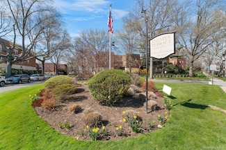 703 Palmer Ct Unit 2A, Mamaroneck, NY 10543