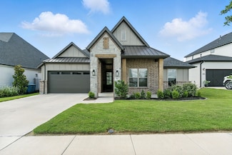 303 Highland Ct, Aledo, TX 76008