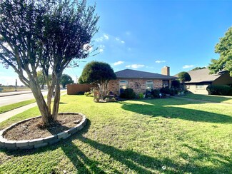 401 Mossbrook Dr, Richardson, TX 75081