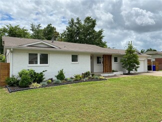 1212 Vine St, Norman, OK 73072