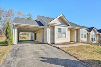 7246 Cherry Blossom Cir, Roanoke, VA 24019