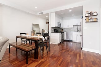 207 Shearwater Ct W Unit 61, Jersey City, NJ 07305