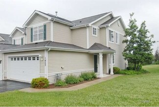 1453 W Remington Ln, Round Lake, IL 60073