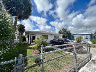 820 4th St, West Palm Beach, FL 33401