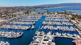 420 S Broadway Unit B, Redondo Beach, CA 90277