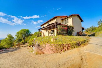 13701 Adele Ln, Jamul, CA 91935