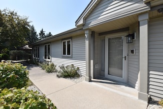 N80W17533 Robin Cir Unit 1, Menomonee Falls, WI 53051