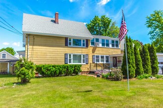 818 Howe St, Manchester, NH 03103