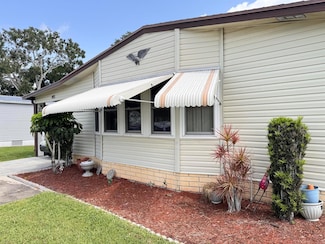 493 Hemingway Terrace, Fort Pierce, FL 34982