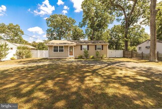 510 Wildwood Ave, Williamstown, NJ 08094