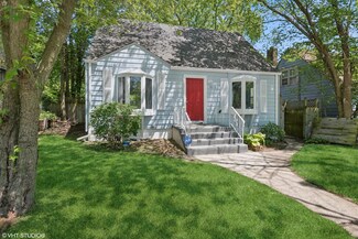 1109 N Wells St, Gary, IN 46403