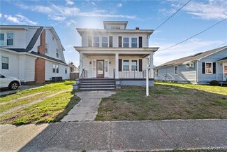 123 Hamilton Ave, Colonial Heights, VA 23834