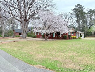 4800 Criss Dr, Fayetteville, NC 28303