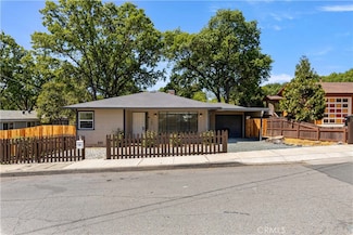 145 N Brush St, Lakeport, CA 95453