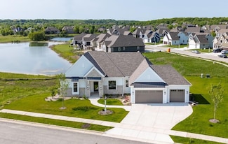 1600 Sauk Trail, Waukesha, WI 53189