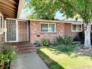 1422 Locke Rd, Modesto, CA 95355
