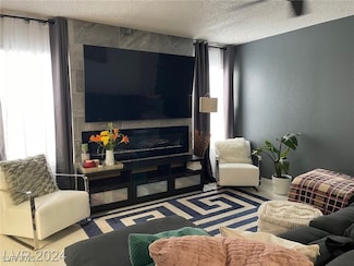 5576 W Rochelle Ave Unit 13A, Las Vegas, NV 89103