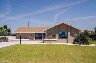 203 SE 43rd Terrace, Cape Coral, FL 33904